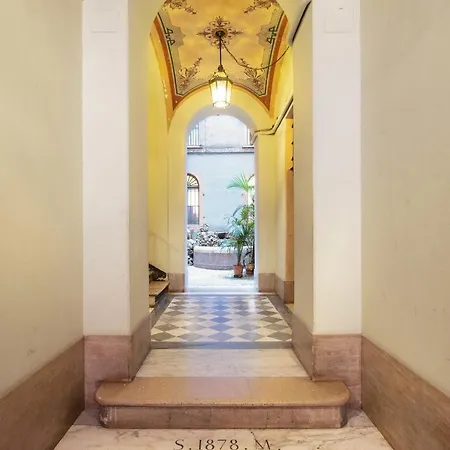アパート Lovely Flat W/terrace Few Steps From Spanish Steps *